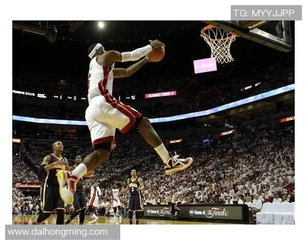 步行者与热火G6激战回顾球员表现与战术分析全景呈现